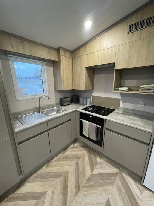 Brand New 6 Berth Holiday Home Selsey Zewnętrze zdjęcie